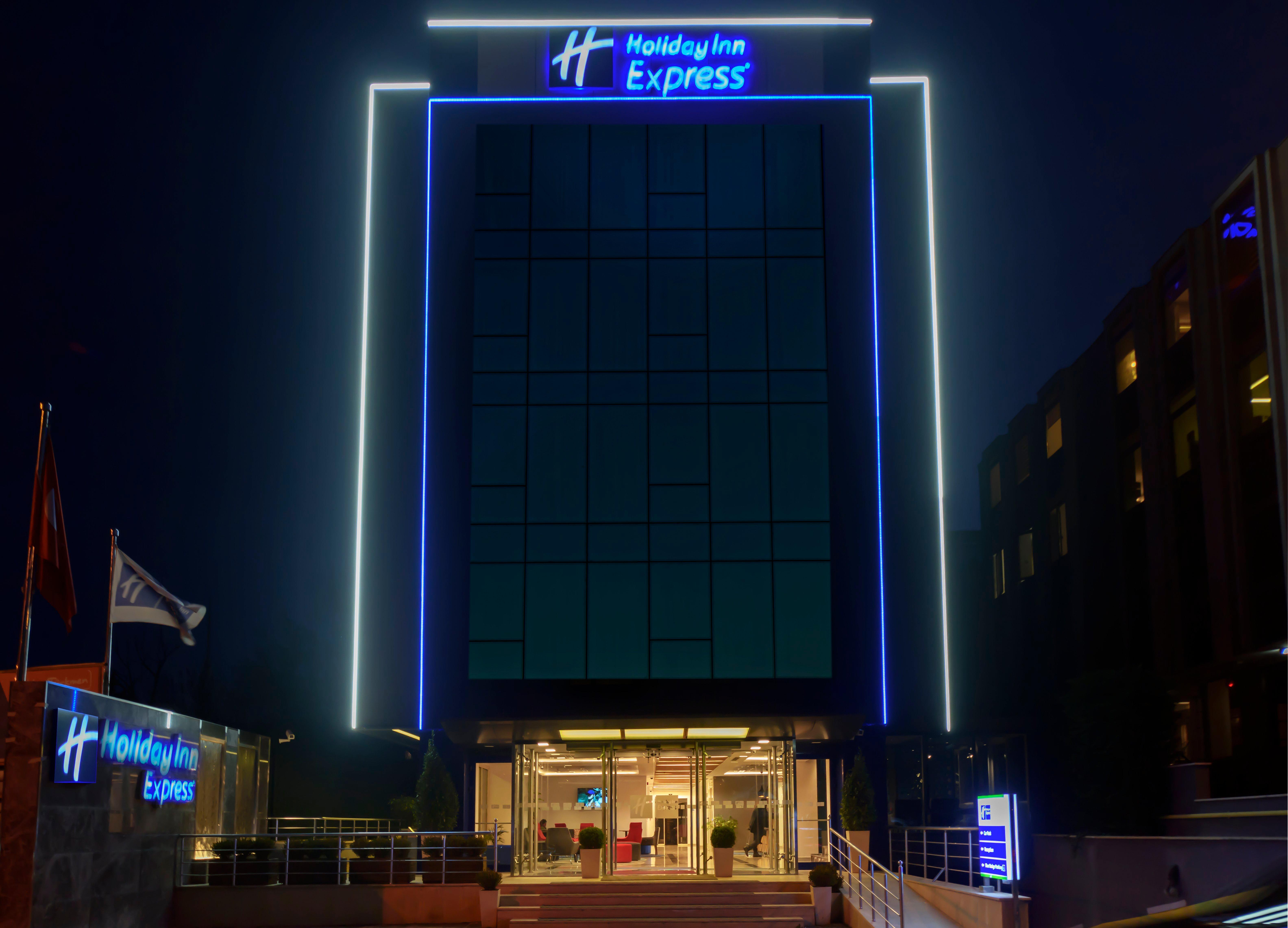 Holiday Inn Express Istanbul-Altunizade By Ihg Экстерьер фото