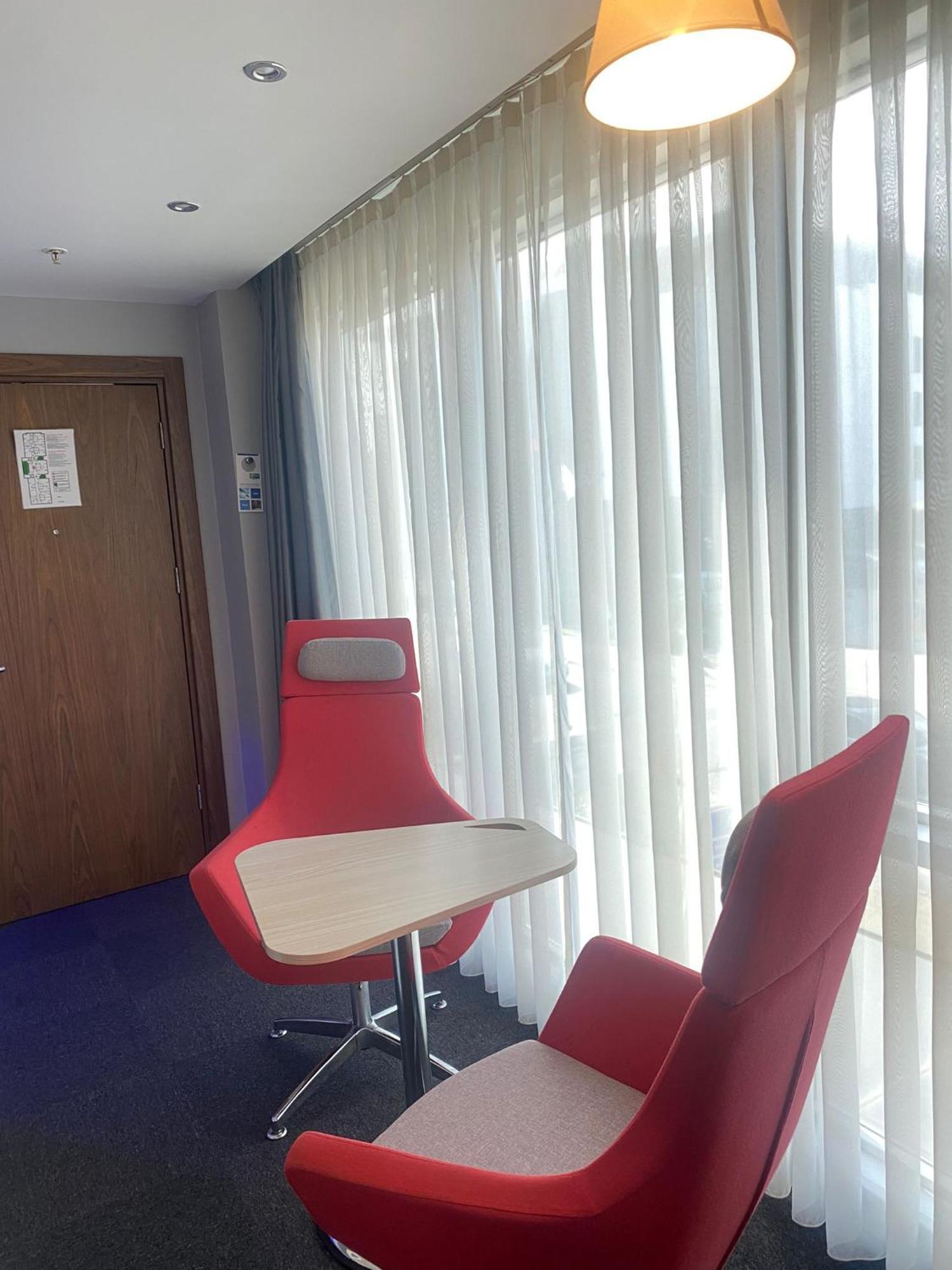 Holiday Inn Express Istanbul-Altunizade By Ihg Экстерьер фото